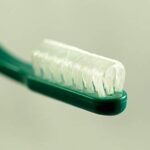 Collis Curve Toothbrushes – Medium-Black Cap