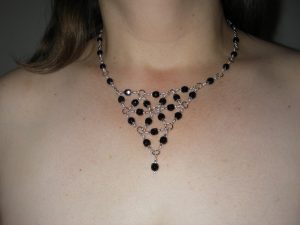 How to Make a Beaded Necklace